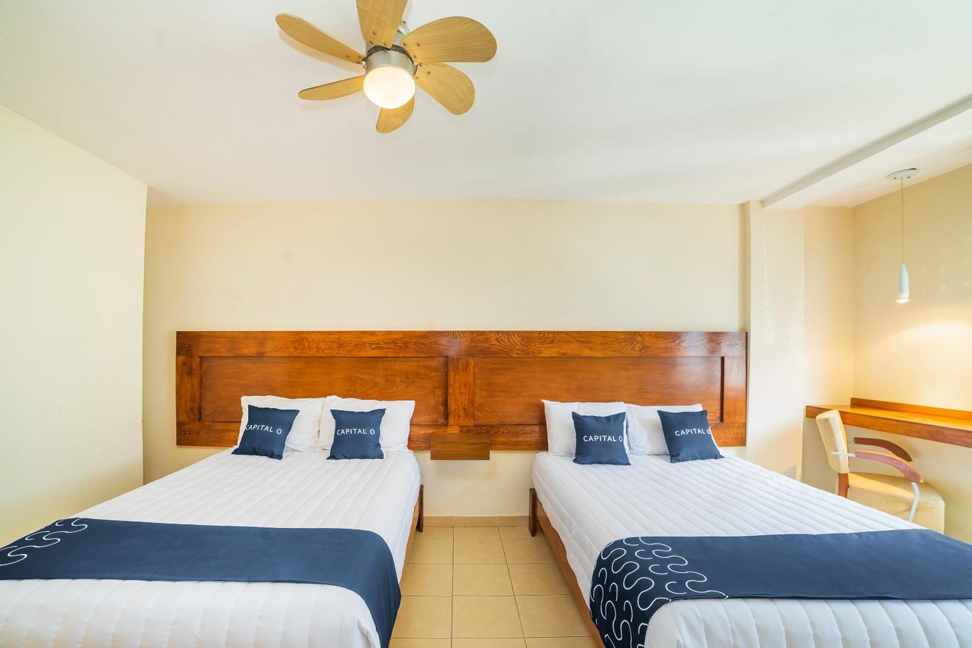 Capital O Hotel Casa Blanca Селая Екстер'єр фото
