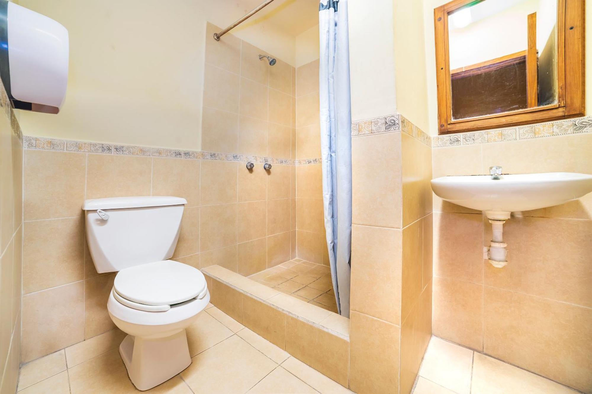 Capital O Hotel Casa Blanca Селая Екстер'єр фото